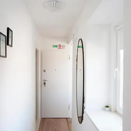 Slavuj Square Apartman Split