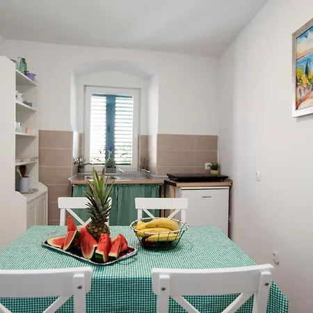 Slavuj Square Appartement Split